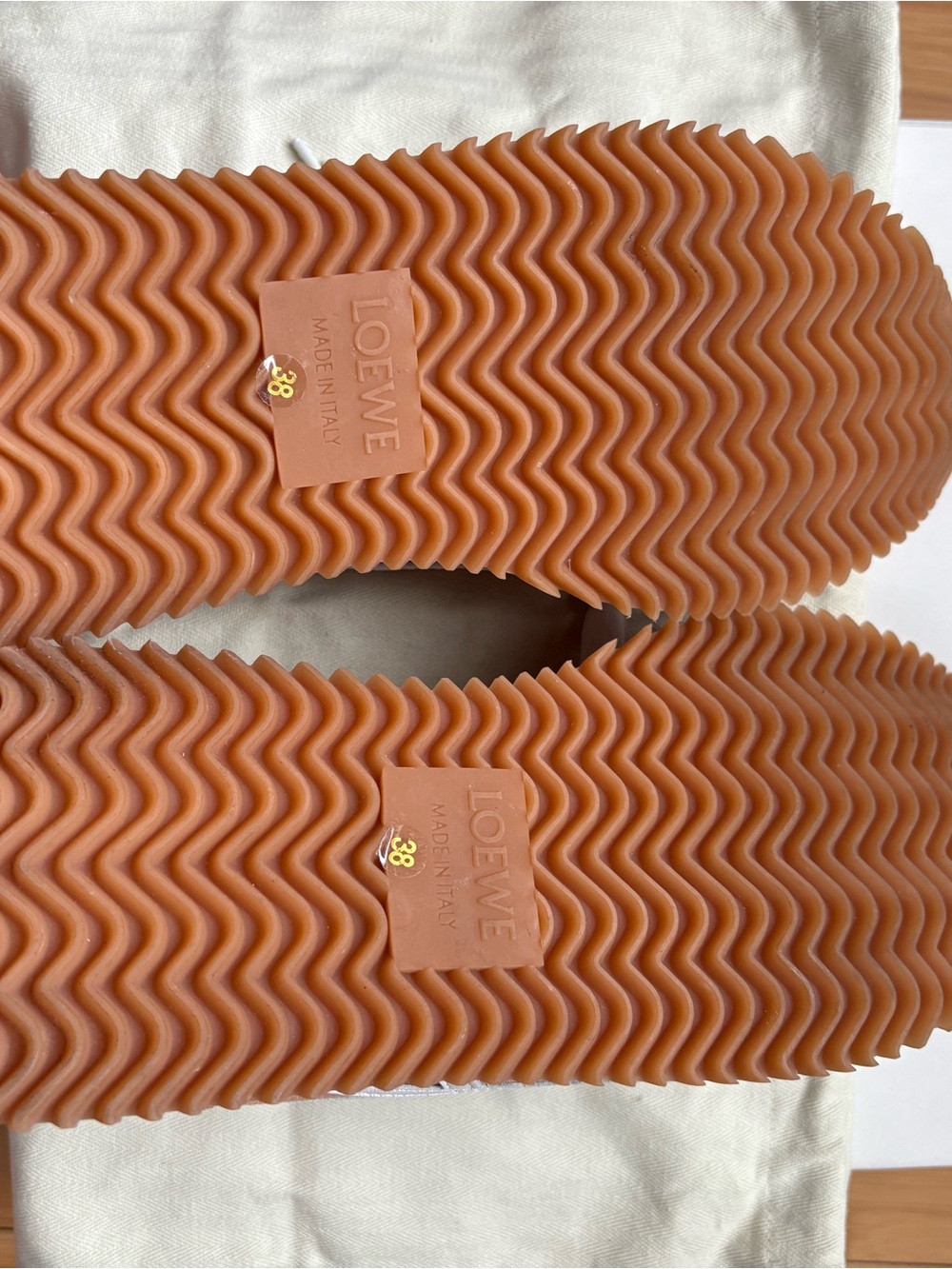 Loewe Blush Pink Runner Sneakers with White Laces - Unused - Picture 2 of 5